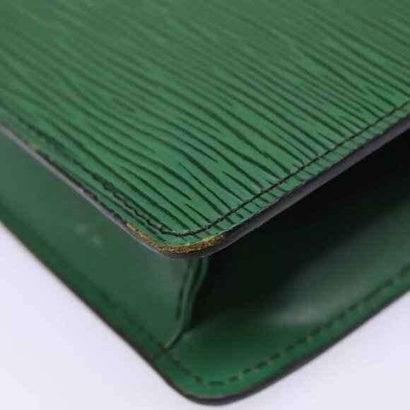 LOUIS VUITTON Epi Montaigne 27 Clutch Bag Green - Picture 9 of 16